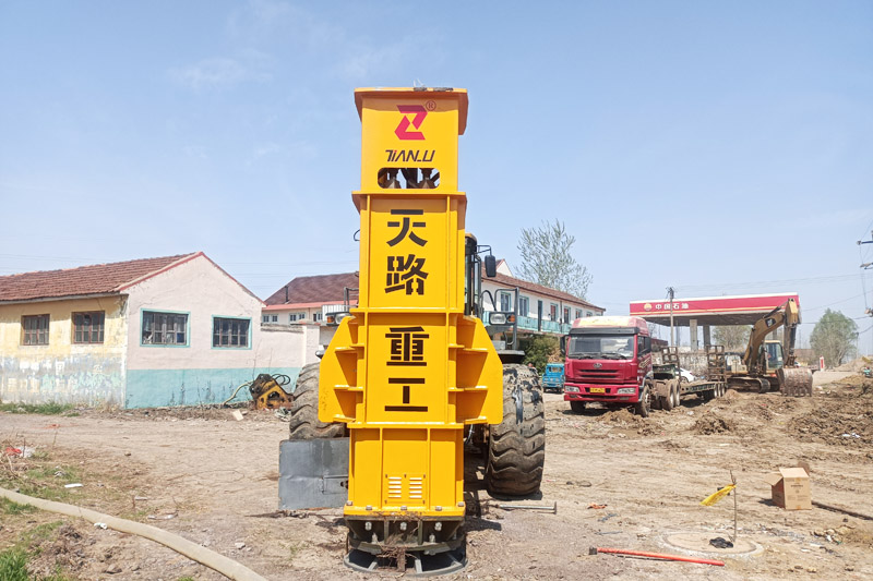 TRA40����Һ������(sh��)�C(j��)